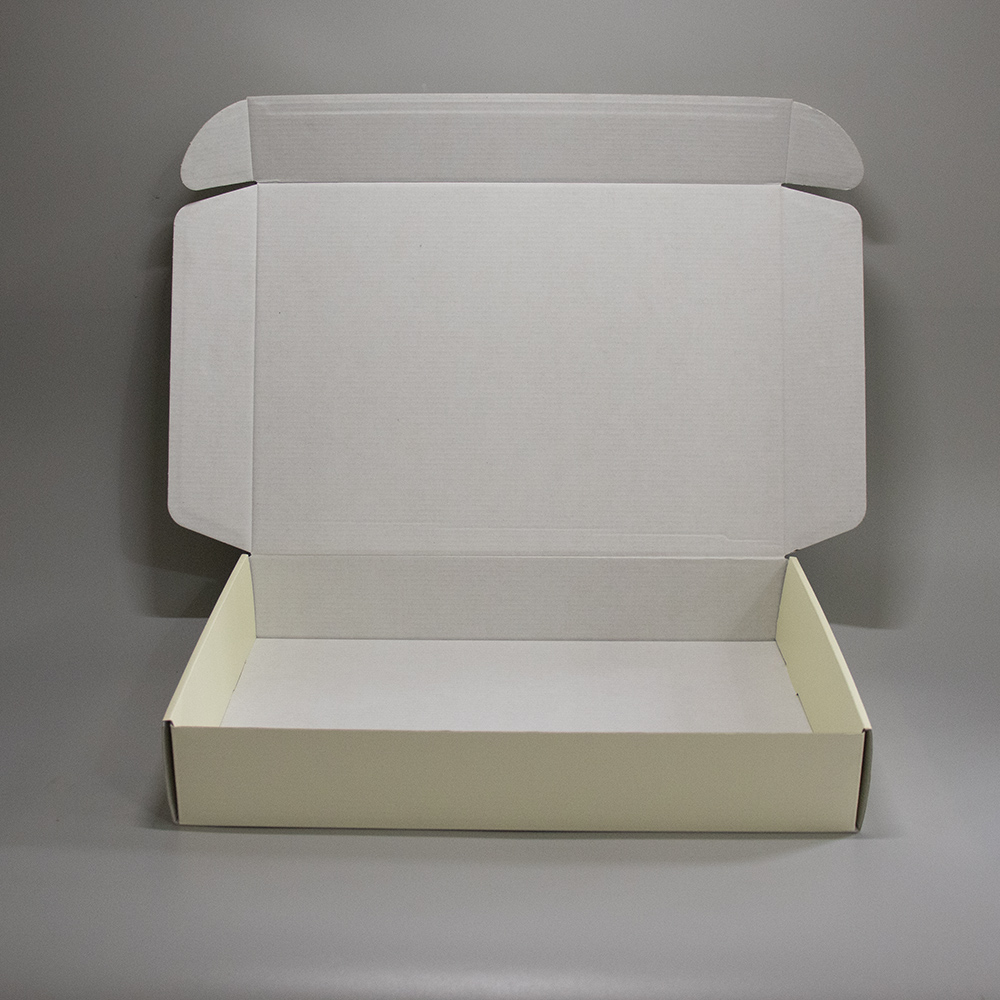 Elegant Beige Personalized Mailer Boxes for Premium Sustainable Shipping