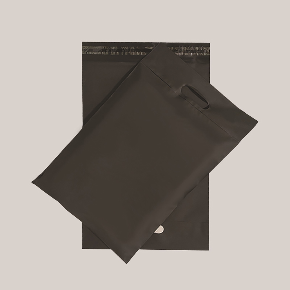 Durable Shipping Bags with Die Cut Handles for Retail and E-commerce