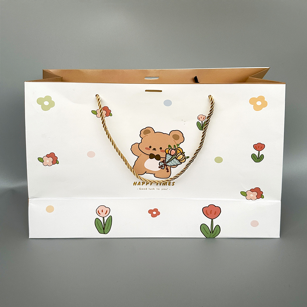 Charming Cartoon Bear C1S Board Luxury Gift Bags for Whimsical Retail