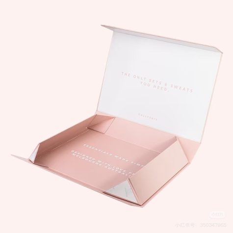 foldable-cardboard-boxes-magnetic-flap-opening