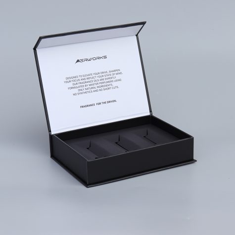 black-gift-box-with-magnetic-closure-insert